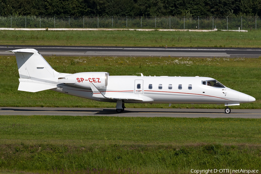 FlyJet Bombardier Learjet 60XR (SP-CEZ) | Photo 181451