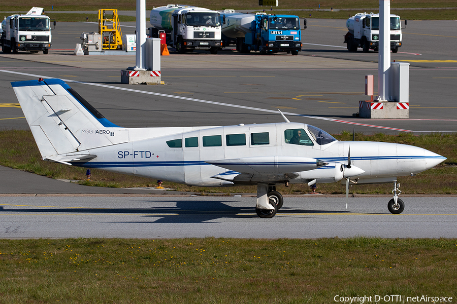 MGGP Aero Cessna 402B Businessliner (SP-FTD) | Photo 381812