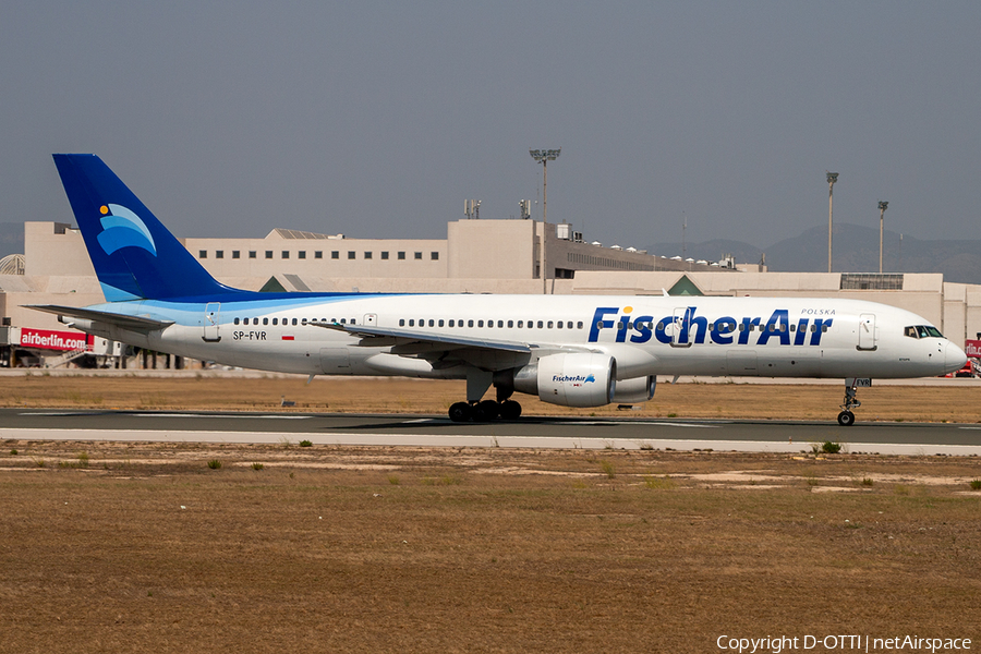Fischer Air Polska Boeing 757-23A (SP-FVR) | Photo 204389