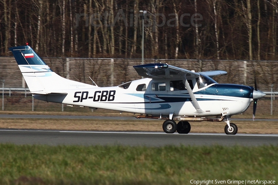 (Private) Cessna T206H Turbo Stationair (SP-GBB) | Photo 499094