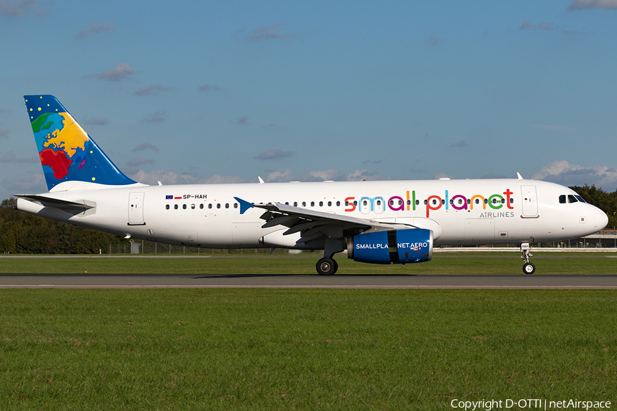 Small Planet Airlines Poland Airbus A320-233 (SP-HAH) | Photo 190931