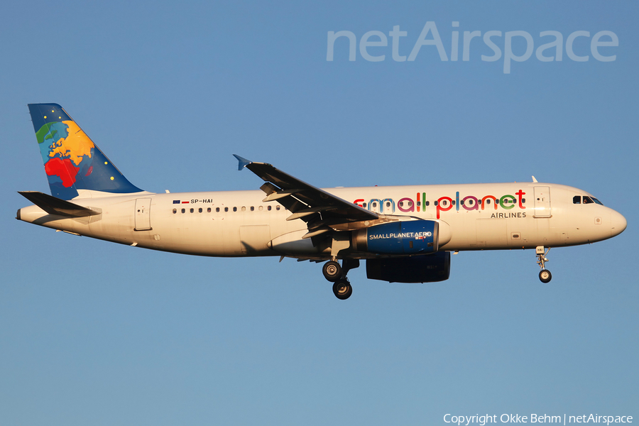 Small Planet Airlines Poland Airbus A320-233 (SP-HAI) | Photo 213618