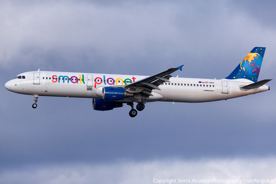 Small Planet Airlines Poland Airbus A321-211 (SP-HAZ) | Photo 324566