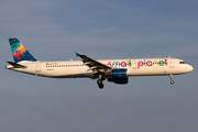 Small Planet Airlines Poland Airbus A321-211 (SP-HAZ) at  Hamburg - Fuhlsbuettel (Helmut Schmidt), Germany