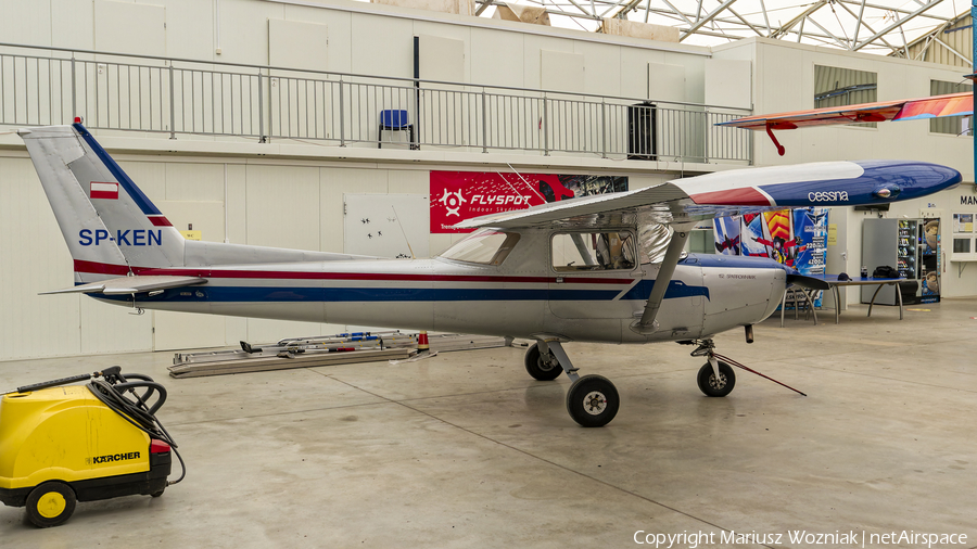 (Private) Cessna 152 (SP-KEN) | Photo 652430