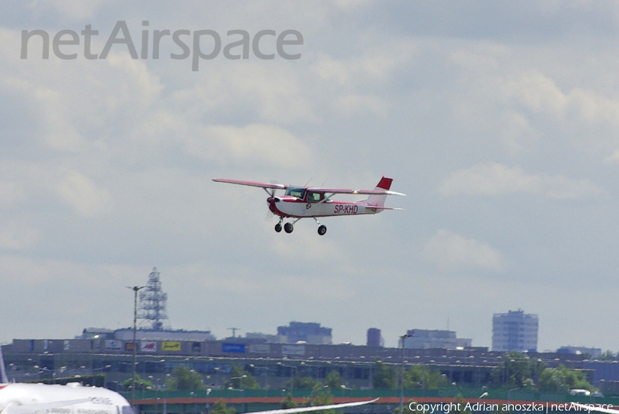 Aero Club Orlat Deblin Cessna 150K (SP-KHD) | Photo 399355