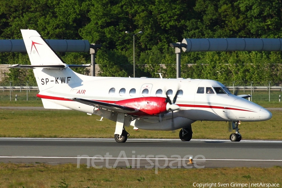 Jet Air BAe Systems 3201 Super Jetstream 32 (SP-KWF) | Photo 11784