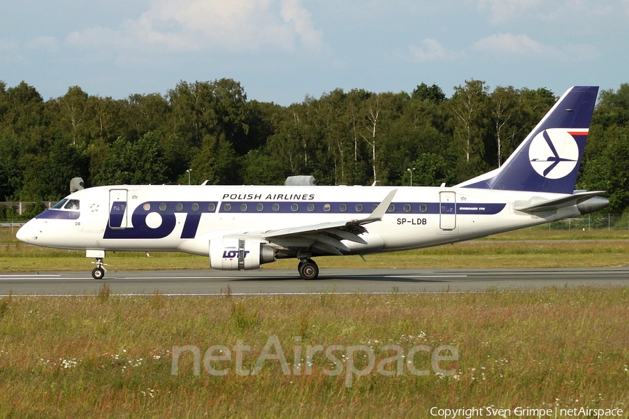 LOT Polish Airlines Embraer ERJ-170STD (ERJ-170-100) (SP-LDB) | Photo 37903