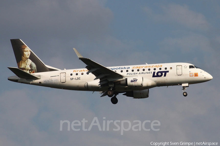 LOT Polish Airlines Embraer ERJ-170STD (ERJ-170-100) (SP-LDC) | Photo 11344