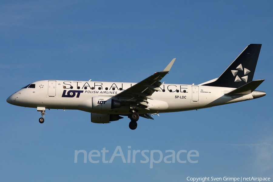 LOT Polish Airlines Embraer ERJ-170STD (ERJ-170-100) (SP-LDC) | Photo 12005