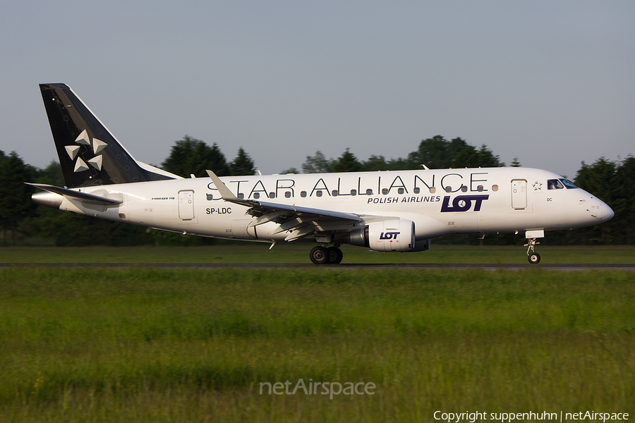 LOT Polish Airlines Embraer ERJ-170STD (ERJ-170-100) (SP-LDC) | Photo 47738
