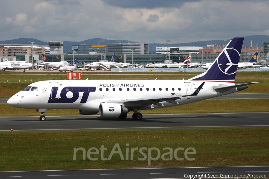LOT Polish Airlines Embraer ERJ-170LR (ERJ-170-100LR) (SP-LDE) | Photo 28017