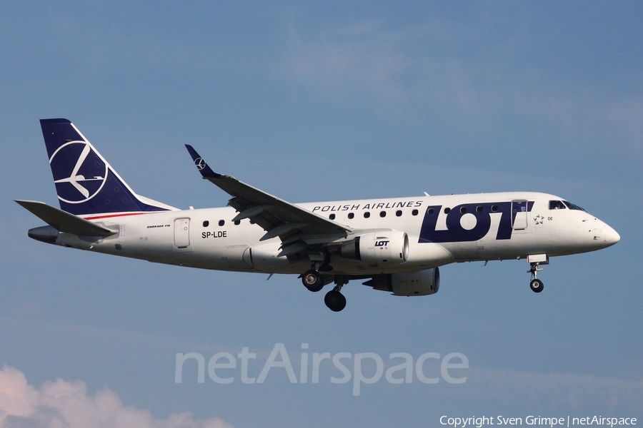 LOT Polish Airlines Embraer ERJ-170LR (ERJ-170-100LR) (SP-LDE) | Photo 453362