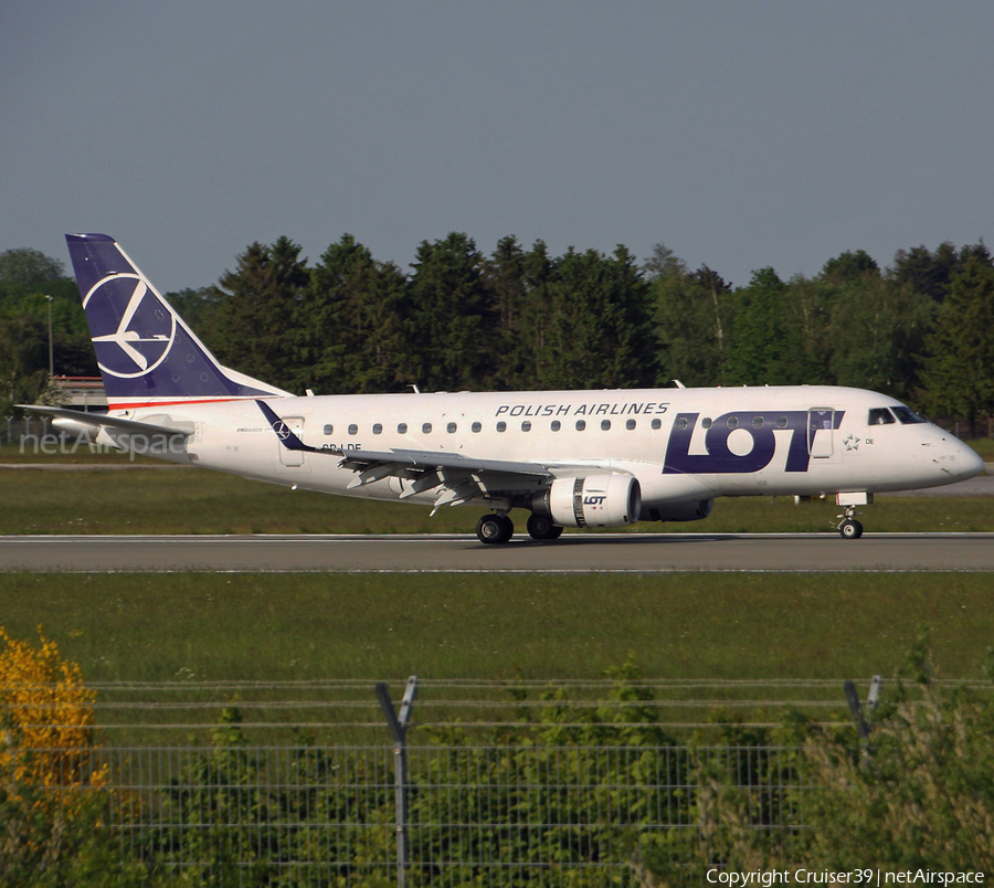LOT Polish Airlines Embraer ERJ-170LR (ERJ-170-100LR) (SP-LDE) | Photo 469680