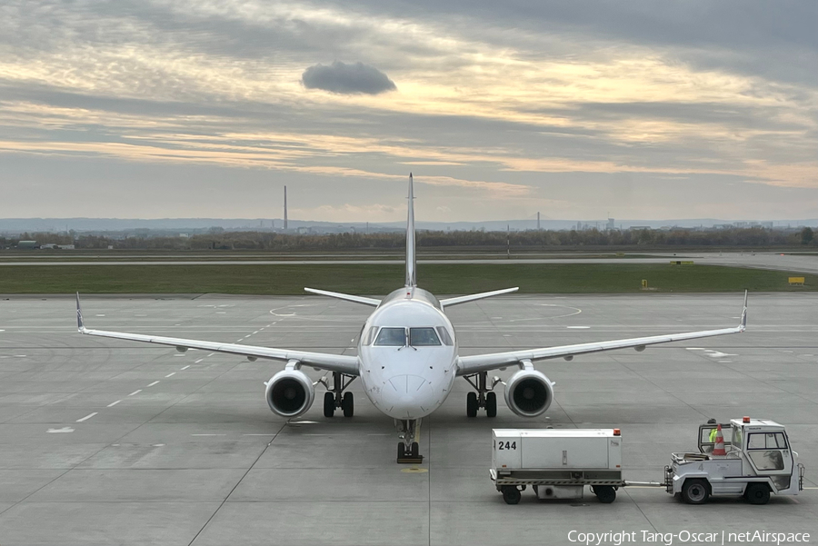 LOT Polish Airlines Embraer ERJ-170LR (ERJ-170-100LR) (SP-LDE) | Photo 537232