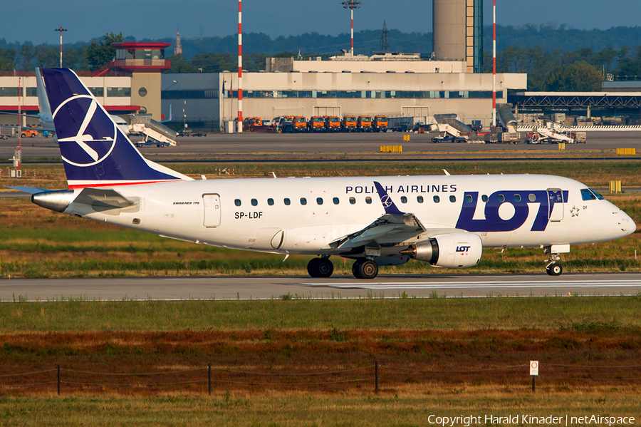 LOT Polish Airlines Embraer ERJ-170LR (ERJ-170-100LR) (SP-LDF) | Photo 292899