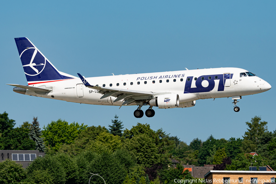 LOT Polish Airlines Embraer ERJ-170LR (ERJ-170-100LR) (SP-LDF) | Photo 458756