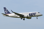 LOT Polish Airlines Embraer ERJ-170LR (ERJ-170-100LR) (SP-LDF) at  Warsaw - Frederic Chopin International, Poland