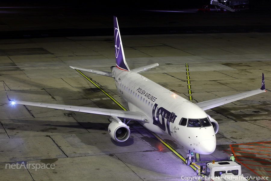 LOT Polish Airlines Embraer ERJ-170LR (ERJ-170-100LR) (SP-LDH) | Photo 65930