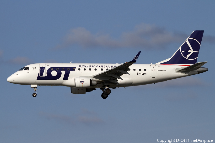 LOT Polish Airlines Embraer ERJ-170LR (ERJ-170-100LR) (SP-LDH) | Photo 408774