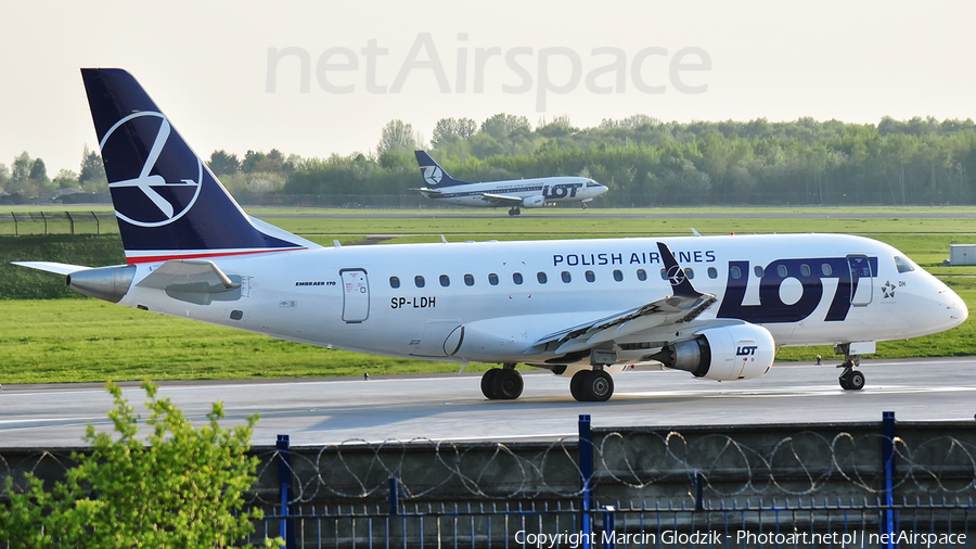 LOT Polish Airlines Embraer ERJ-170LR (ERJ-170-100LR) (SP-LDH) | Photo 402060