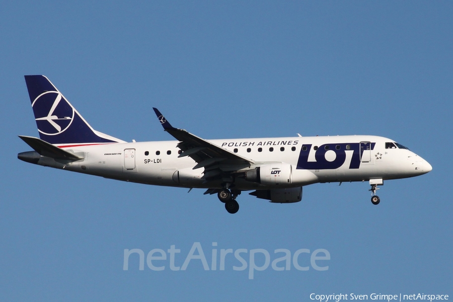 LOT Polish Airlines Embraer ERJ-170LR (ERJ-170-100LR) (SP-LDI) | Photo 29147