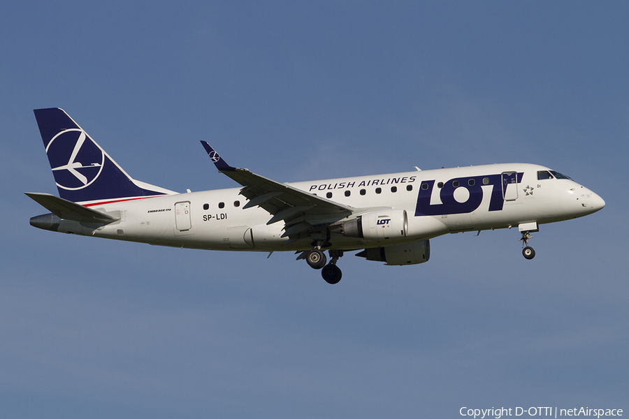 LOT Polish Airlines Embraer ERJ-170LR (ERJ-170-100LR) (SP-LDI) | Photo 388957