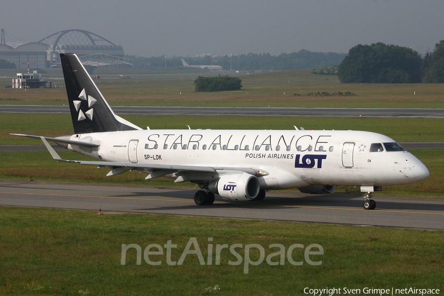 LOT Polish Airlines Embraer ERJ-170LR (ERJ-170-100LR) (SP-LDK) | Photo 37816