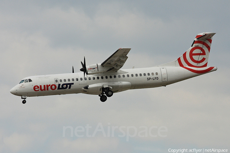 EuroLOT ATR 72-202 (SP-LFD) | Photo 167338