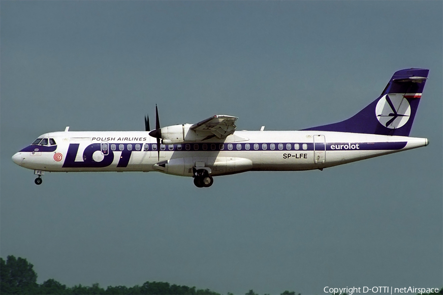 LOT Polish Airlines ATR 72-202 (SP-LFE) | Photo 335346