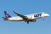 LOT Polish Airlines Embraer ERJ-175LR (ERJ-170-200LR) (SP-LIA) at  Dusseldorf - International, Germany