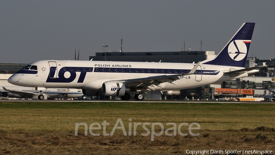 LOT Polish Airlines Embraer ERJ-175LR (ERJ-170-200LR) (SP-LIA) | Photo 219642