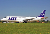 LOT Polish Airlines Embraer ERJ-175LR (ERJ-170-200LR) (SP-LIA) at  Hamburg - Fuhlsbuettel (Helmut Schmidt), Germany