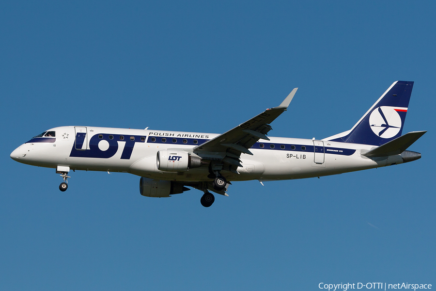 LOT Polish Airlines Embraer ERJ-175STD (ERJ-170-200STD) (SP-LIB) | Photo 202656