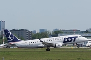 LOT Polish Airlines Embraer ERJ-175STD (ERJ-170-200STD) (SP-LIB) at  Warsaw - Frederic Chopin International, Poland