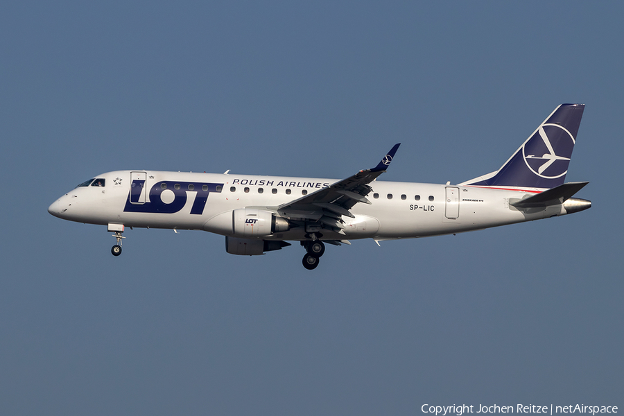 LOT Polish Airlines Embraer ERJ-175LR (ERJ-170-200LR) (SP-LIC) | Photo 433897