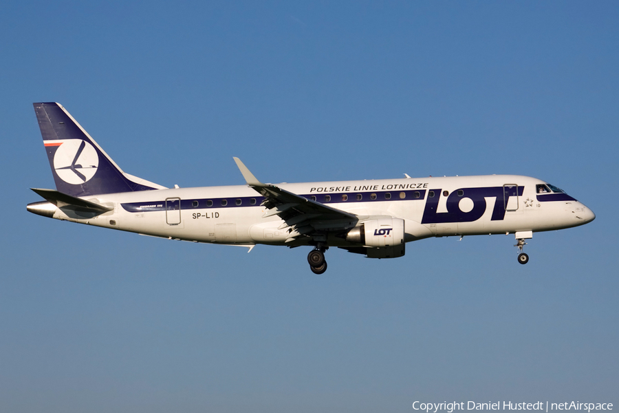 LOT Polish Airlines Embraer ERJ-175LR (ERJ-170-200LR) (SP-LID) | Photo 541726