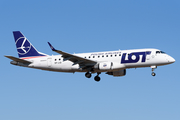 LOT Polish Airlines Embraer ERJ-175LR (ERJ-170-200LR) (SP-LID) at  Warsaw - Frederic Chopin International, Poland