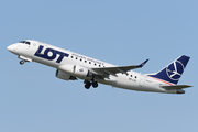 LOT Polish Airlines Embraer ERJ-175LR (ERJ-170-200LR) (SP-LID) at  Warsaw - Frederic Chopin International, Poland