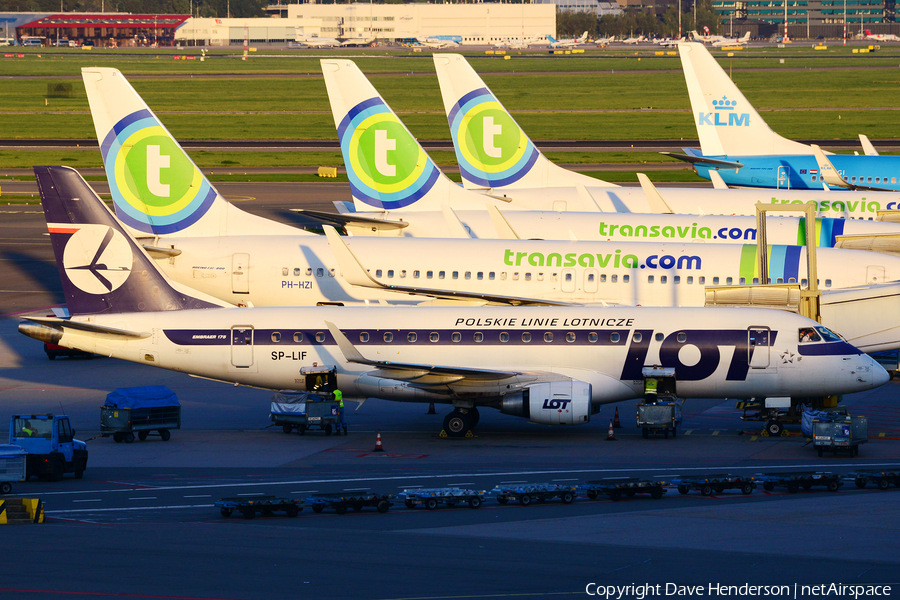 LOT Polish Airlines Embraer ERJ-175LR (ERJ-170-200LR) (SP-LIF) | Photo 32299