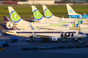 LOT Polish Airlines Embraer ERJ-175LR (ERJ-170-200LR) (SP-LIF) at  Amsterdam - Schiphol, Netherlands