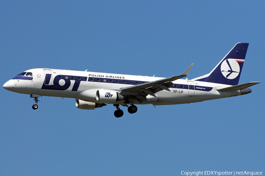 LOT Polish Airlines Embraer ERJ-175LR (ERJ-170-200LR) (SP-LIF) | Photo 276246