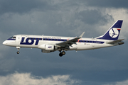 LOT Polish Airlines Embraer ERJ-175LR (ERJ-170-200LR) (SP-LII) at  Hamburg - Fuhlsbuettel (Helmut Schmidt), Germany