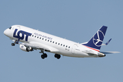 LOT Polish Airlines Embraer ERJ-175LR (ERJ-170-200LR) (SP-LII) at  Warsaw - Frederic Chopin International, Poland