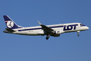 LOT Polish Airlines Embraer ERJ-175LR (ERJ-170-200LR) (SP-LIK) at  Copenhagen - Kastrup, Denmark