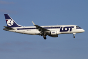 LOT Polish Airlines Embraer ERJ-175LR (ERJ-170-200LR) (SP-LIK) at  Copenhagen - Kastrup, Denmark