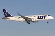 LOT Polish Airlines Embraer ERJ-175LR (ERJ-170-200LR) (SP-LIK) at  Warsaw - Frederic Chopin International, Poland