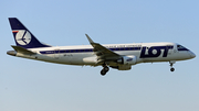 LOT Polish Airlines Embraer ERJ-175LR (ERJ-170-200LR) (SP-LIL) at  Warsaw - Frederic Chopin International, Poland