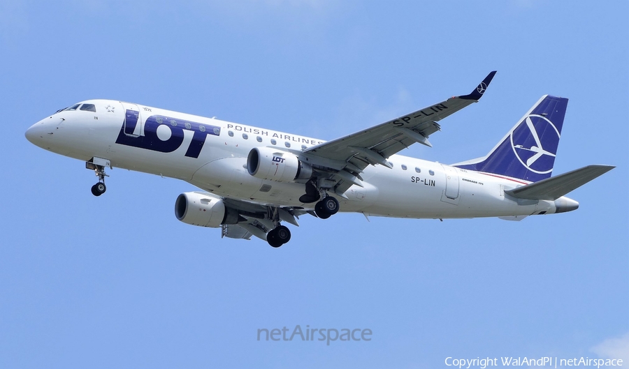 LOT Polish Airlines Embraer ERJ-175LR (ERJ-170-200LR) (SP-LIN) | Photo 445154