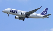 LOT Polish Airlines Embraer ERJ-175LR (ERJ-170-200LR) (SP-LIN) at  Warsaw - Frederic Chopin International, Poland